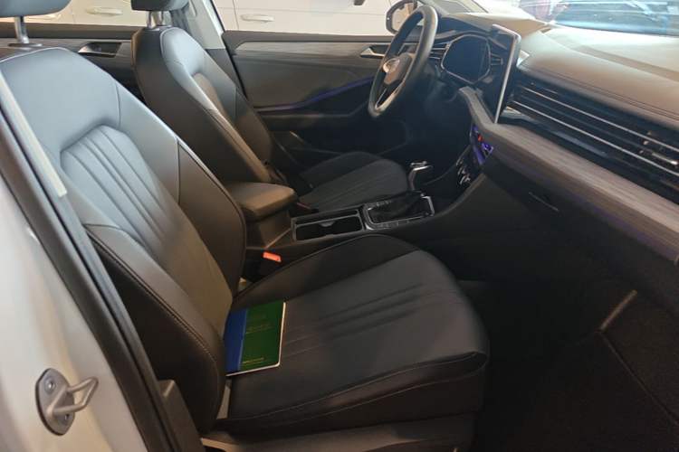 Used Volkswagen Sagitar 2026 Model 30 Million Units Selected 300TSI DSG Surpassing Edition Right Front Seat