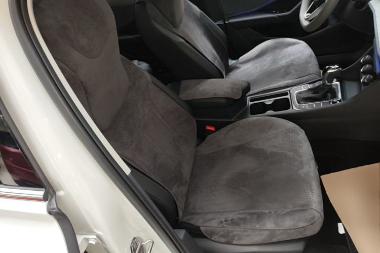 Used Volkswagen Sagitar 2026 Model 30 Million Units Selected 300TSI DSG Surpassing Edition Right Front Seat