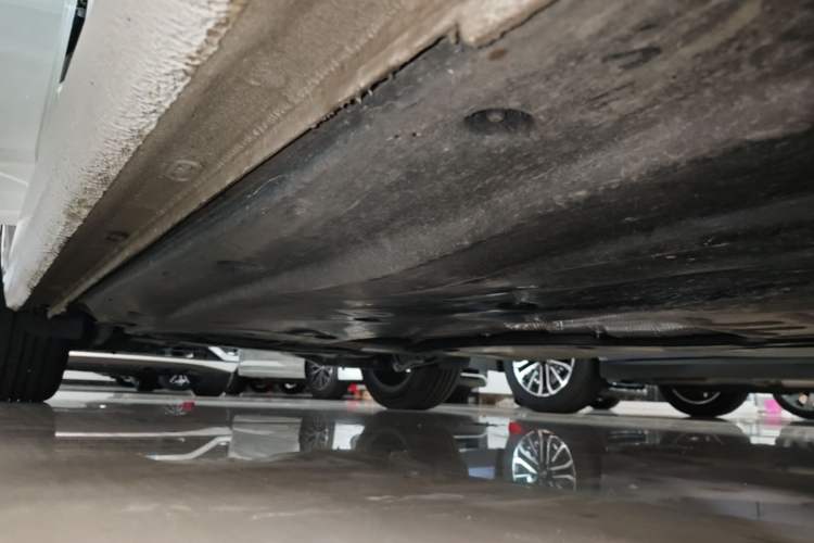 Used Volkswagen Sagitar 2026 Model 30 Million Units Selected 300TSI DSG Surpassing Edition Right Side Sill