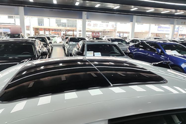 Used Volkswagen Sagitar 2026 Model L 300TSI DSG Elite Version Roof