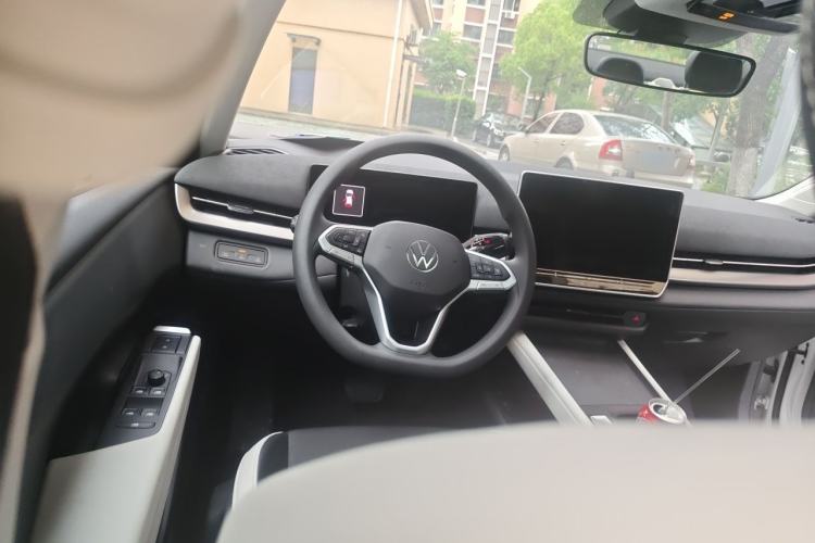 Used Volkswagen Sagitar 2026 Model L 300TSI DSG Fashion Version Steering Wheel