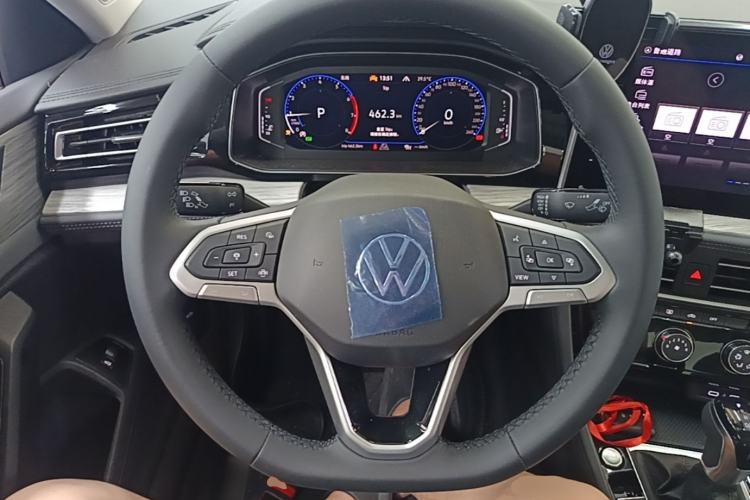 Used Volkswagen Sagitar 2026 Model 30 Million Units Selected 300TSI DSG Surpassing Edition Steering Wheel