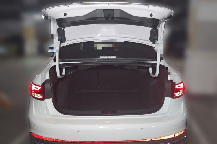 Used Volkswagen Sagitar 2026 Model 30 Million Units Selected 300TSI DSG Surpassing Edition Trunk