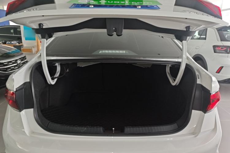 Used Volkswagen Sagitar 2026 Model 30 Million Units Selected 300TSI DSG Surpassing Edition Trunk