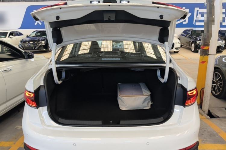 Used Volkswagen Sagitar 2026 Model 30 Million Units Selected 300TSI DSG Surpassing Edition Trunk