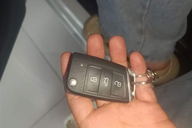 Used Volkswagen Sagitar 2026 Model 30 Million Units Selected 300TSI DSG Surpassing Edition Vehicle Key