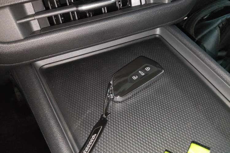 Used Volkswagen Sagitar 2026 Model S 1.5L Elite Edition Vehicle Key
