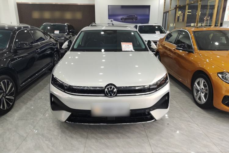 Used Volkswagen Sagitar 2026 Model L 300TSI DSG Luxury Version Exterior 1