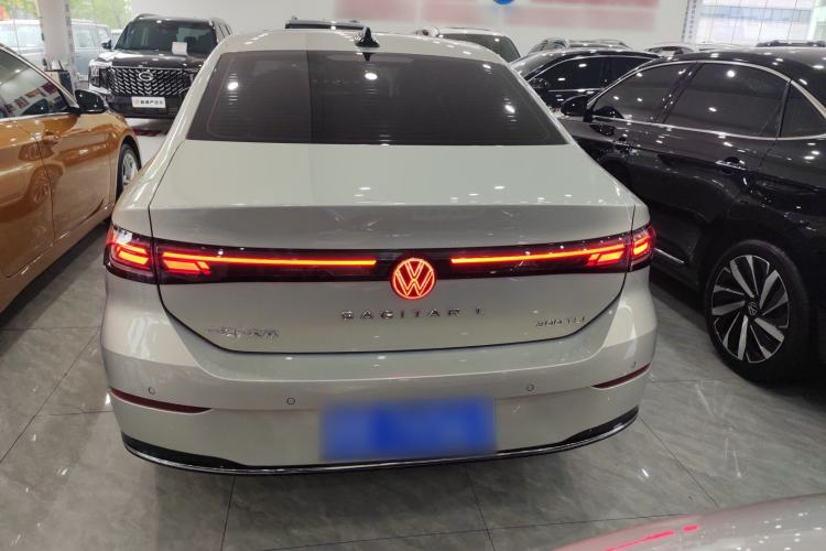 Used Volkswagen Sagitar 2026 Model L 300TSI DSG Luxury Version Exterior 5