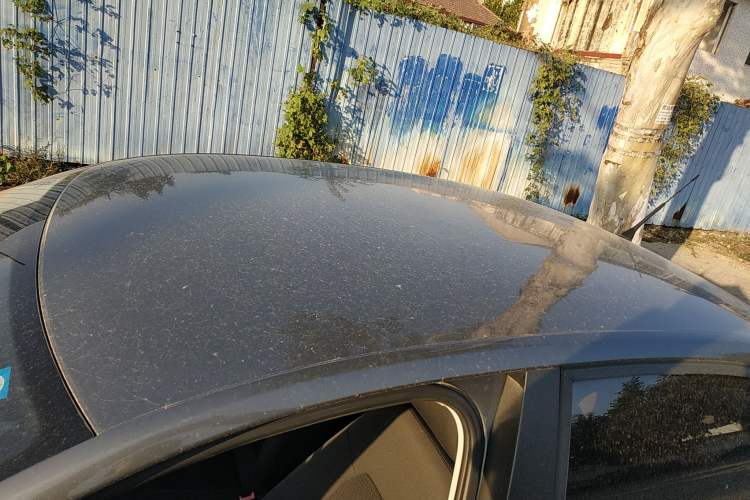 Used Volkswagen Santana 2013 1.6L Manual Fashion Edition Roof