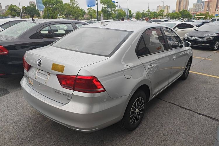 Used Volkswagen Santana 2013 1.6L Automatic Fashion Edition Exterior 4