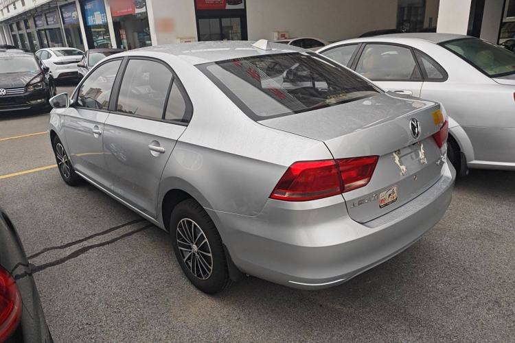 Used Volkswagen Santana 2013 1.6L Automatic Fashion Edition Exterior 5