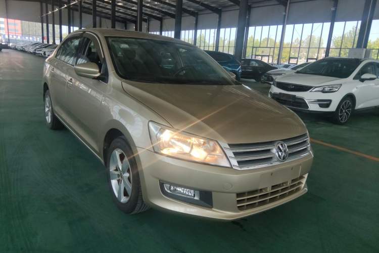 Used Volkswagen Santana 2013 1.6L Automatic Comfort Edition Exterior 2