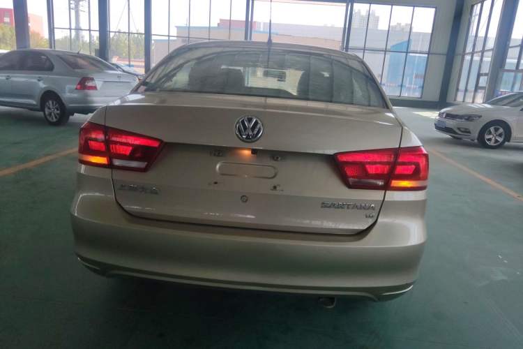 Used Volkswagen Santana 2013 1.6L Automatic Comfort Edition Exterior 4