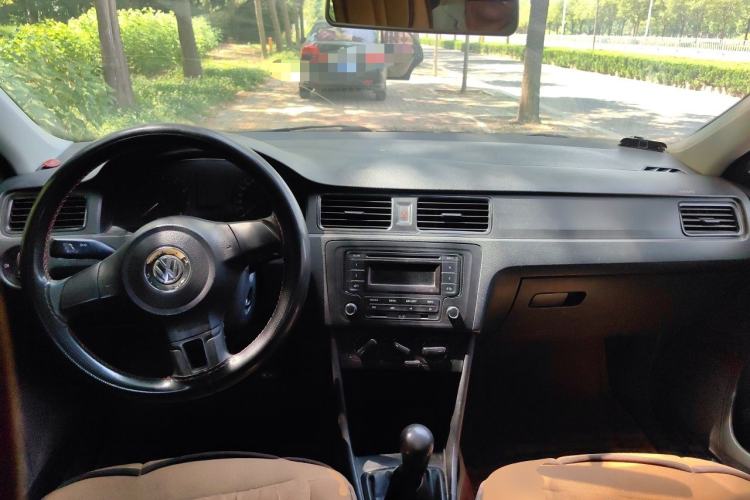 Used Volkswagen Santana 2013 1.4L Manual Fashion Edition Center Console
