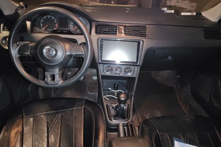 Used Volkswagen Santana 2013 1.4L Manual Fashion Edition Center Console