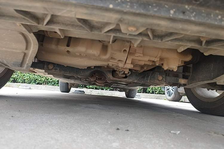 Used Volkswagen Santana 2013 1.4L Manual Comfort Edition Chassis Front