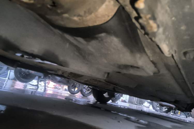 Used Volkswagen Santana 2013 1.4L Manual Comfort Edition Chassis Front Left