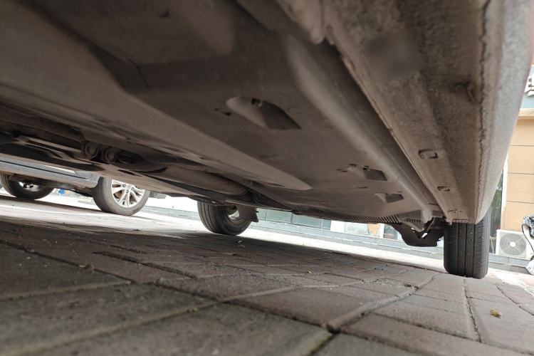 Used Volkswagen Santana 2013 1.6L Manual Fashion Edition Chassis Front Left