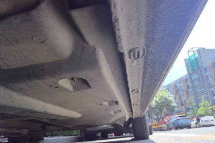 Used Volkswagen Santana 2013 1.6L Manual Fashion Edition Chassis Front Left