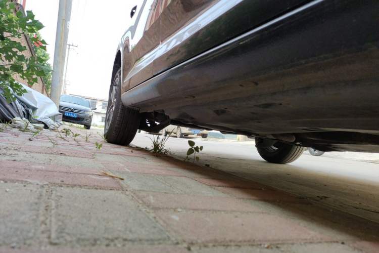 Used Volkswagen Santana 2013 1.4L Manual Fashion Edition Chassis Front Right