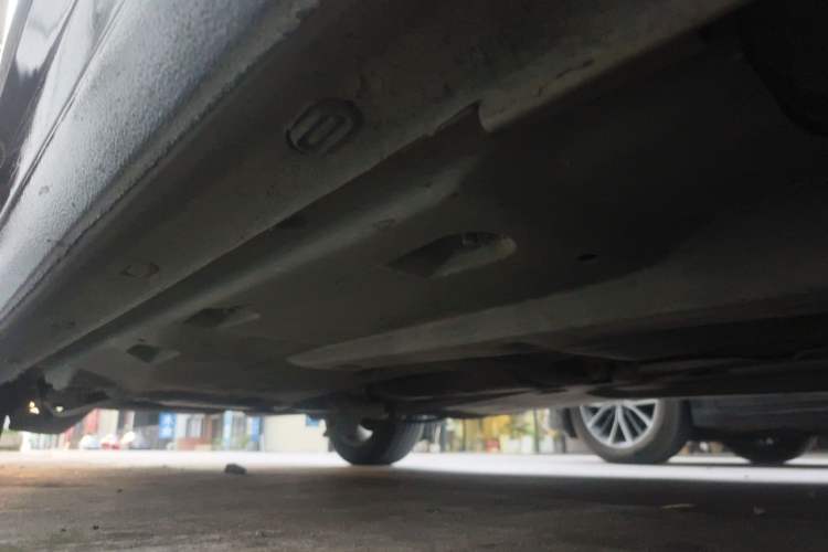 Used Volkswagen Santana 2013 1.4L Manual Comfort Edition Chassis Front Right