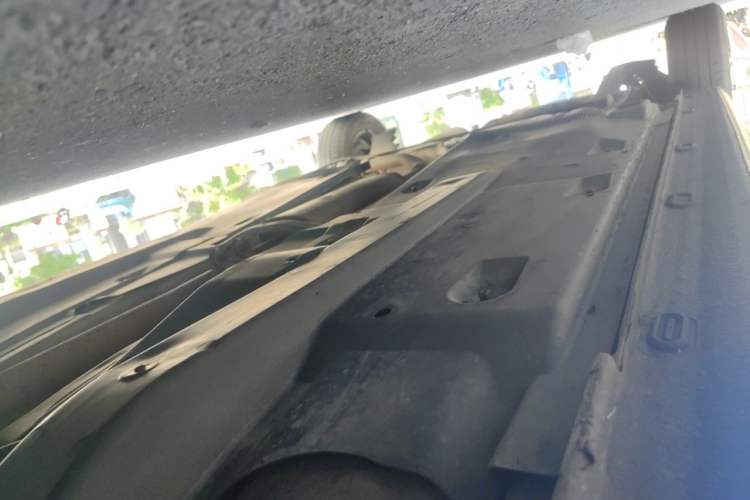 Used Volkswagen Santana 2013 1.6L Manual Fashion Edition Chassis Front Right