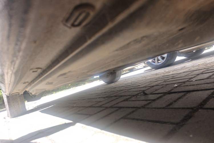 Used Volkswagen Santana 2013 1.6L Manual Fashion Edition Chassis Front Right