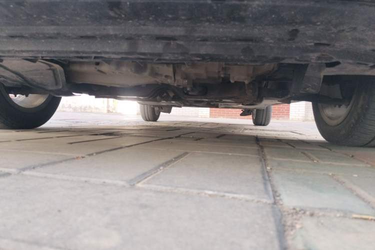 Used Volkswagen Santana 2013 1.4L Manual Comfort Edition Chassis Front