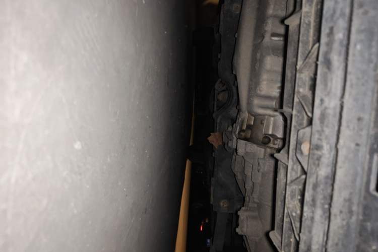 Used Volkswagen Santana 2013 1.4L Manual Fashion Edition Chassis Front