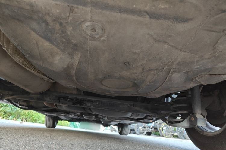 Used Volkswagen Santana 2013 1.6L Automatic Fashion Edition Chassis Rear