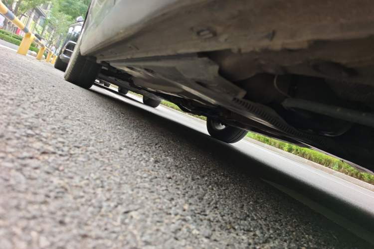 Used Volkswagen Santana 2013 1.6L Manual Comfort Edition Chassis Rear Left