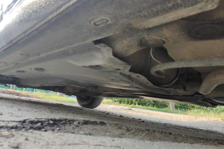 Used Volkswagen Santana 2013 1.6L Manual Fashion Edition Chassis Rear Left
