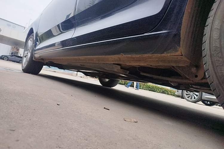 Used Volkswagen Santana 2013 1.4L Manual Comfort Edition Chassis Rear Left