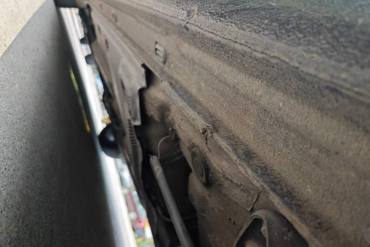 Used Volkswagen Santana 2013 1.6L Automatic Comfort Edition Chassis Rear Left