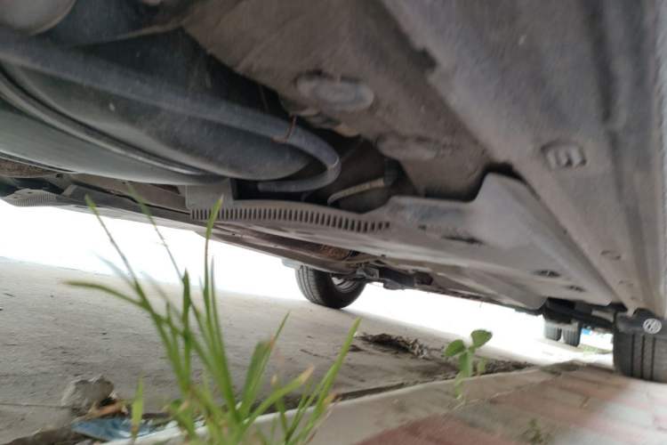 Used Volkswagen Santana 2013 1.4L Manual Fashion Edition Chassis Rear Right