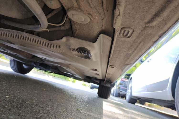 Used Volkswagen Santana 2013 1.6L Manual Fashion Edition Chassis Rear Right