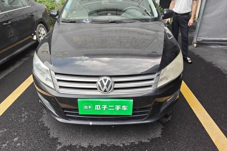 Used Volkswagen Santana 2013 1.6L Manual Comfort Edition Engine Bay
