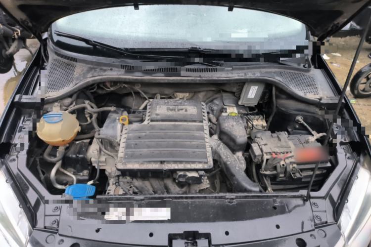 Used Volkswagen Santana 2013 1.4L Manual Comfort Edition Engine Bay