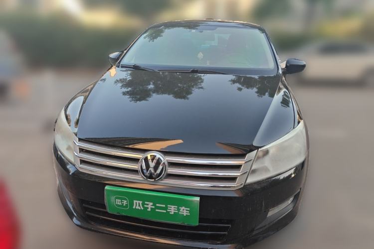 Used Volkswagen Santana 2013 1.6L Manual Comfort Edition Front