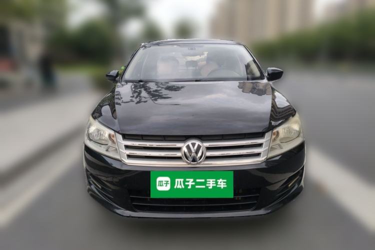 Used Volkswagen Santana 2013 1.6L Manual Fashion Edition Front