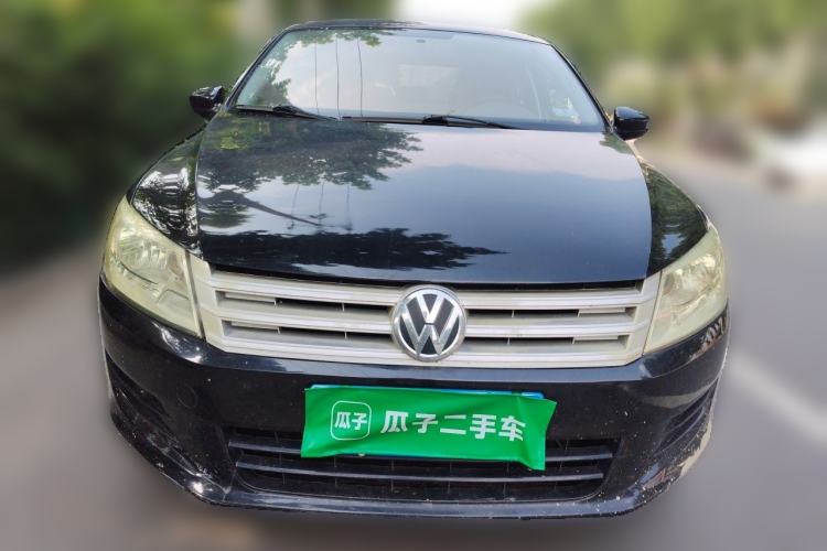 Used Volkswagen Santana 2013 1.6L Manual Fashion Edition Front