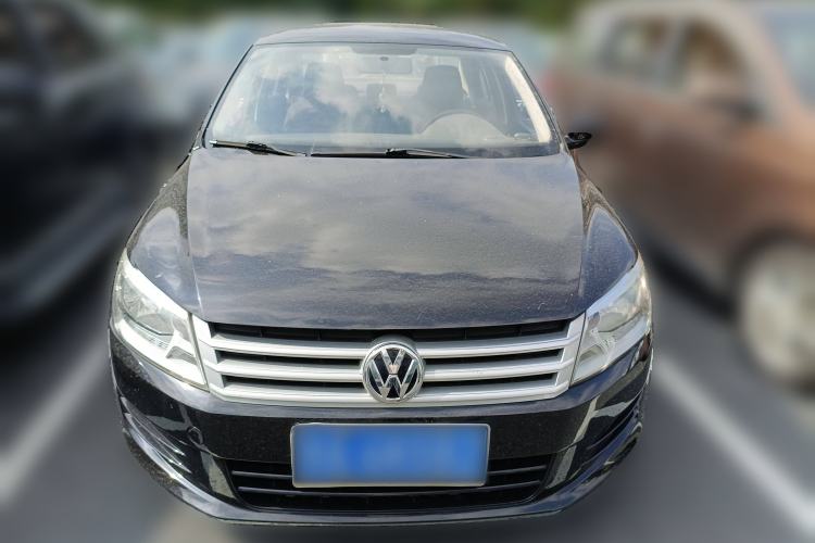 Used Volkswagen Santana 2013 1.6L Manual Fashion Edition Front