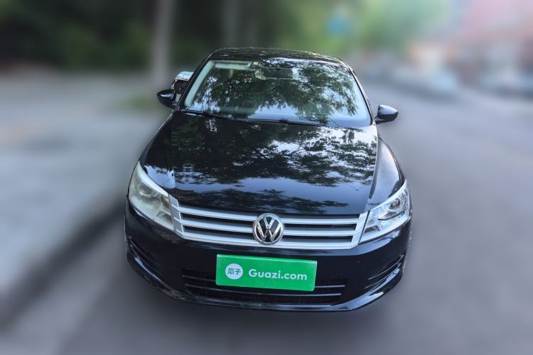 Used Volkswagen Santana 2013 1.6L Automatic Fashion Edition Front