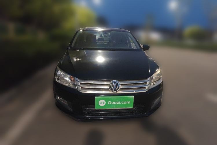 Used Volkswagen Santana 2013 1.6L Manual Comfort Edition Front