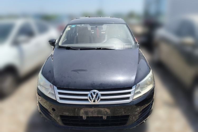 Used Volkswagen Santana 2013 1.6L Manual Fashion Edition Front