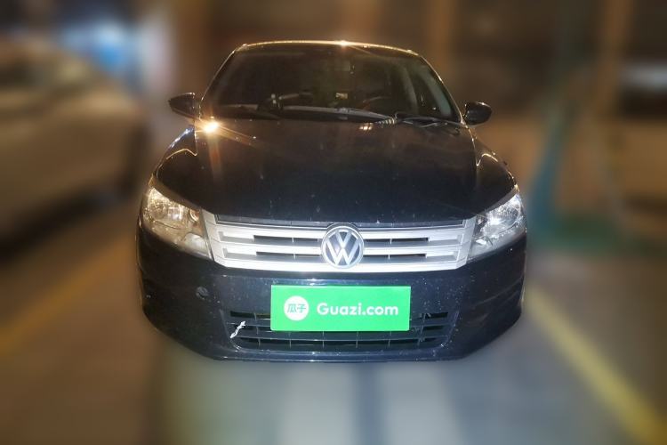 Used Volkswagen Santana 2013 1.6L Manual Fashion Edition Front
