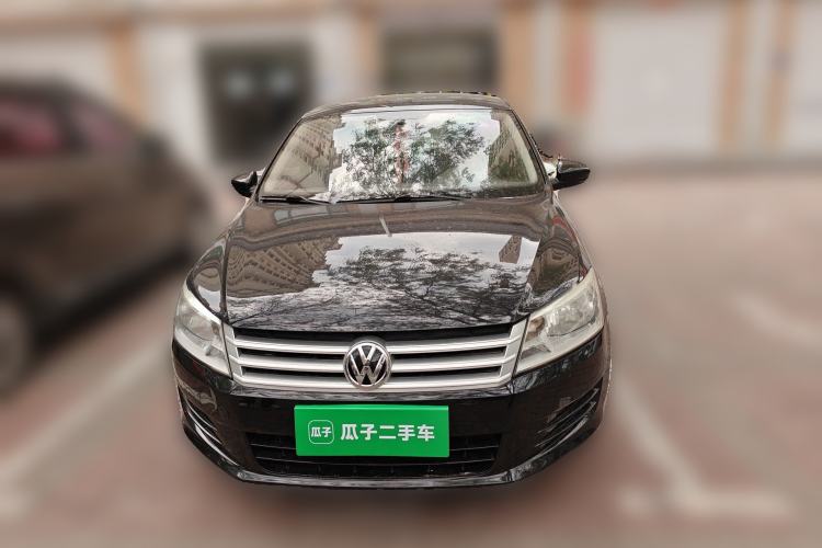 Used Volkswagen Santana 2013 1.6L Manual Fashion Edition Front