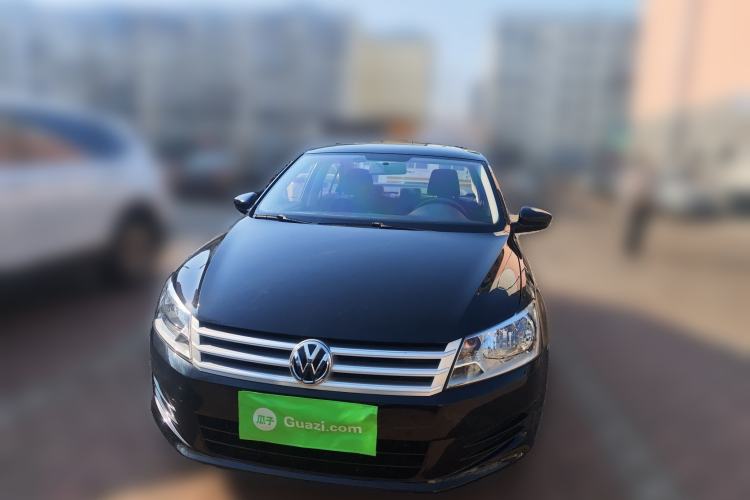 Used Volkswagen Santana 2013 1.4L Manual Fashion Edition Front