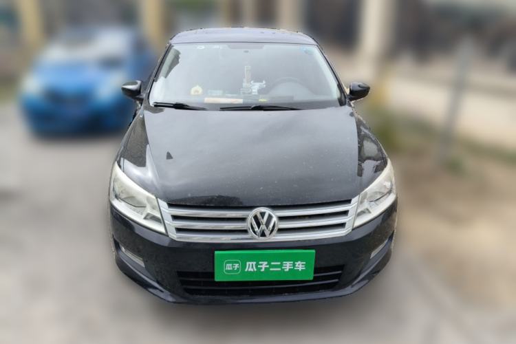 Used Volkswagen Santana 2013 1.6L Automatic Luxury Edition Front